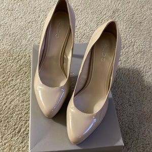 Also size 41 Nude pumps 5inches. Also new!!!